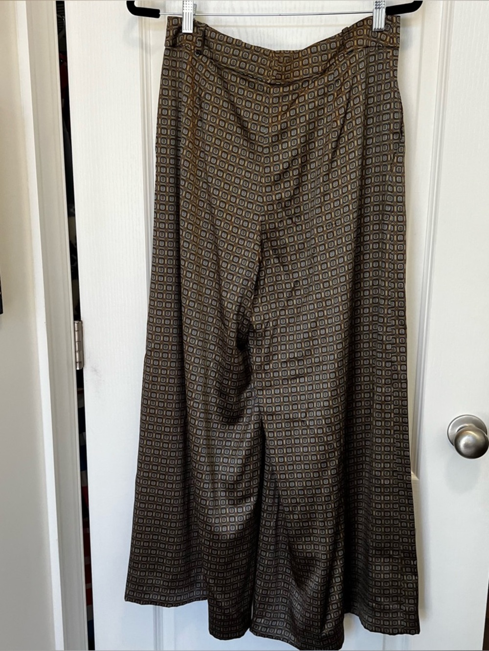 BANANA REPUBLIC Size 8 100% Silk Geometric Wide Leg Palazzo Pants Luxury - Picture 5 of 17
